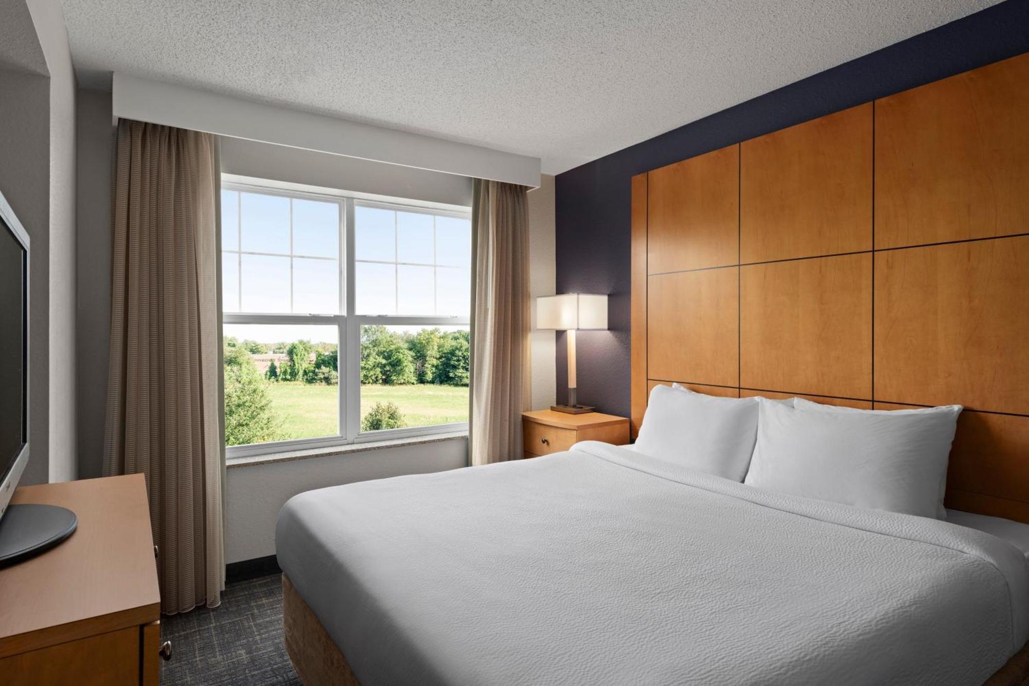 Residence Inn Mt. Laurel At Bishop'S Gate Mount Laurel Bagian luar foto