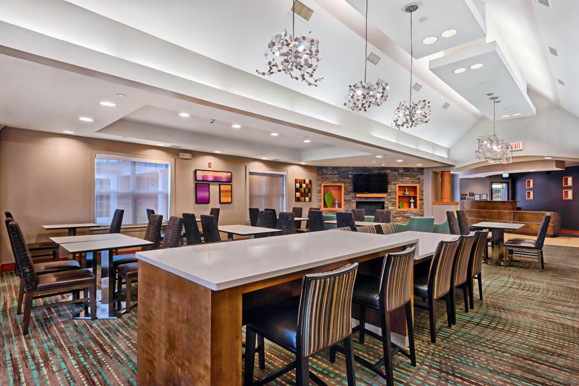 Residence Inn Mt. Laurel At Bishop'S Gate Mount Laurel Bagian luar foto